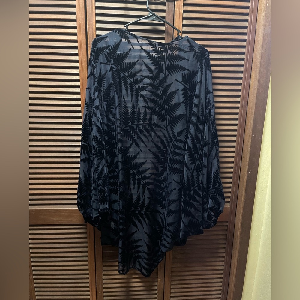 Anthropologie Velvet Cocoon Kimono One Size - Picture 3 of 8